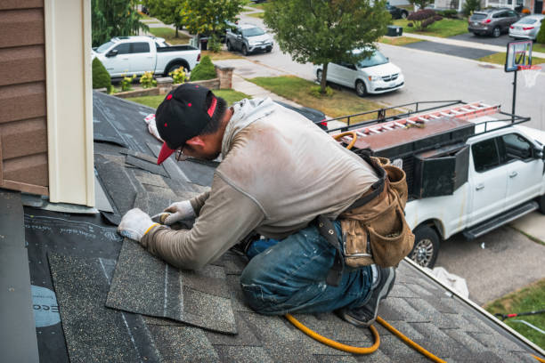 Professional Roofing technician working in Bozrah, CT